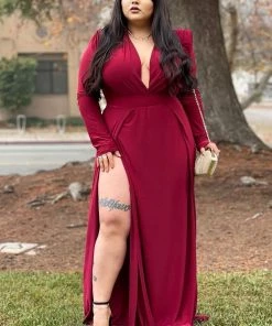 Fashion Nova Spree Dress - Burgundy Influencer Looks